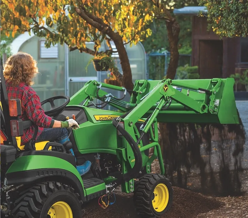 1025R John Deere