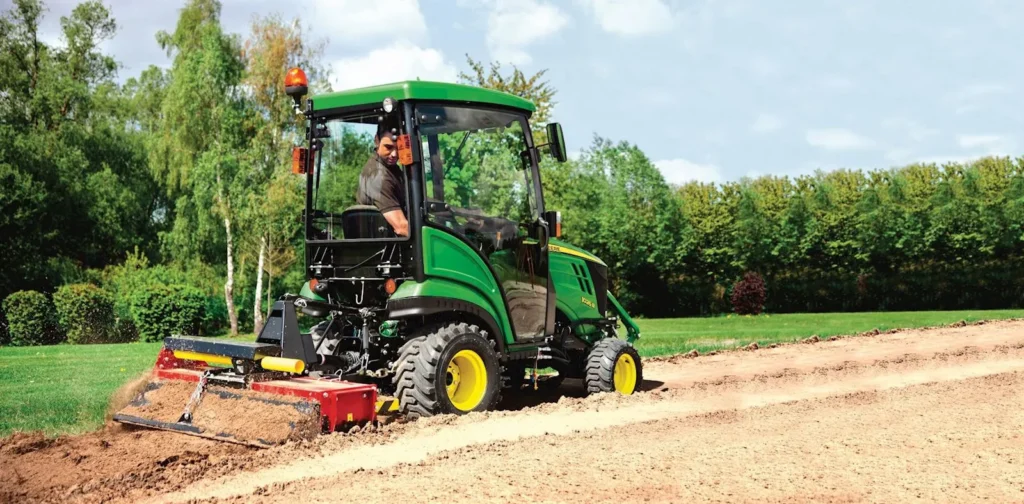 1025R Cab