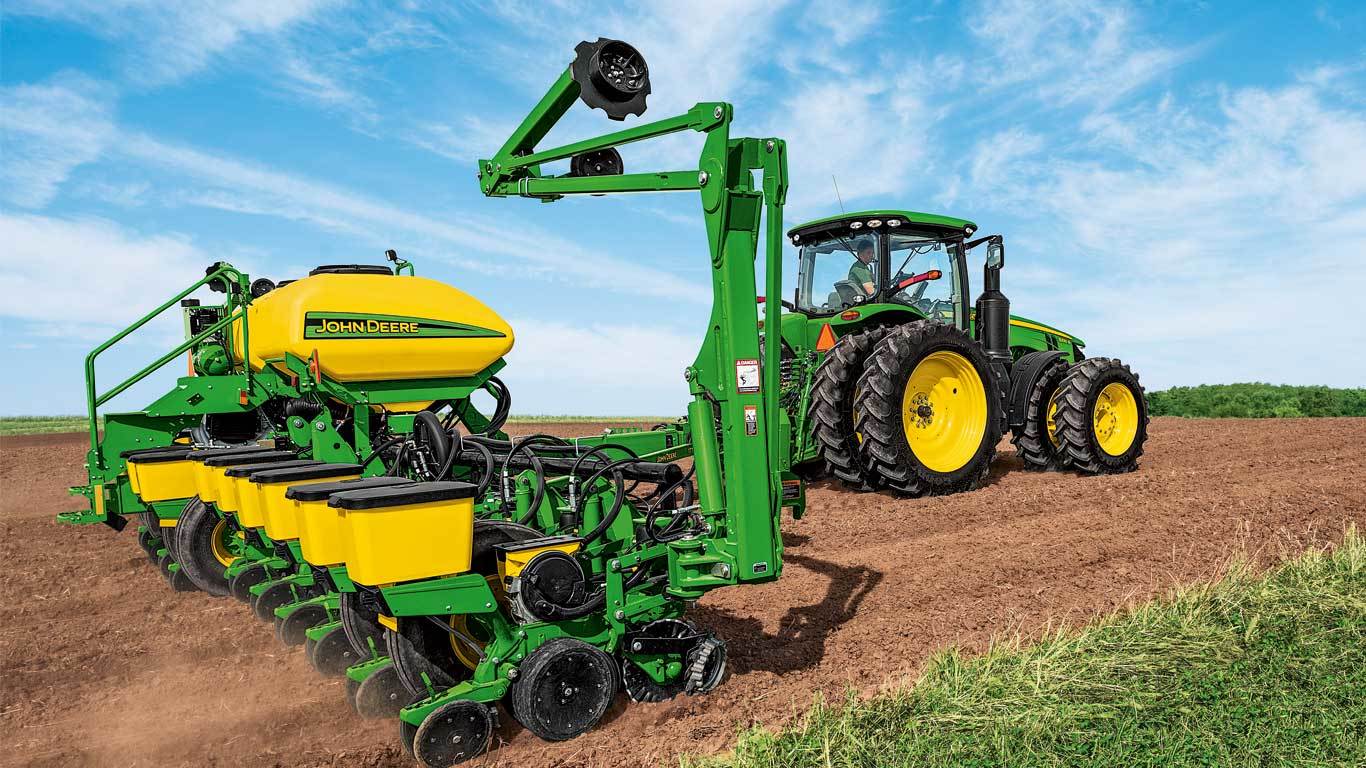 New John Deere 1775NT 16Row30 Drawn Planter at Tri County Equipment
