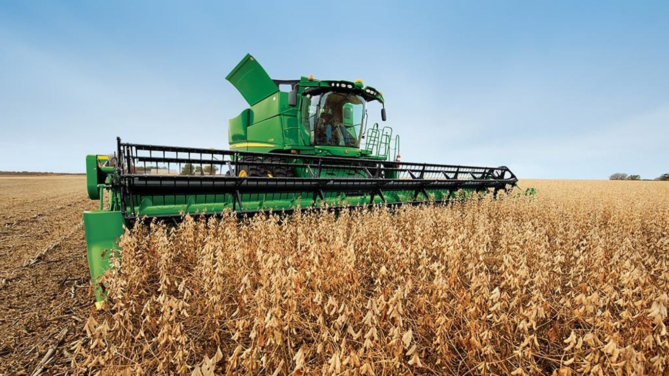 New John Deere S760 Combine at Tri County Equipment