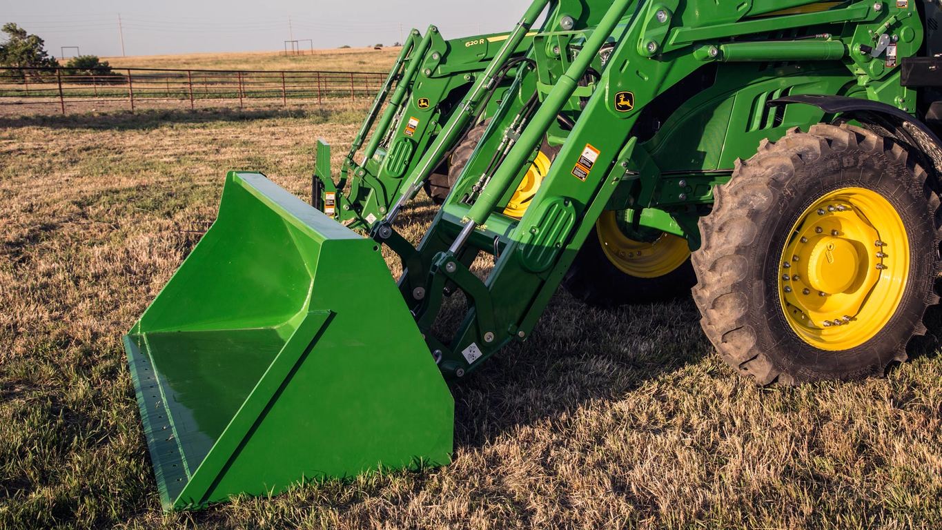 New John Deere 660R Loader at Tri County Equipment