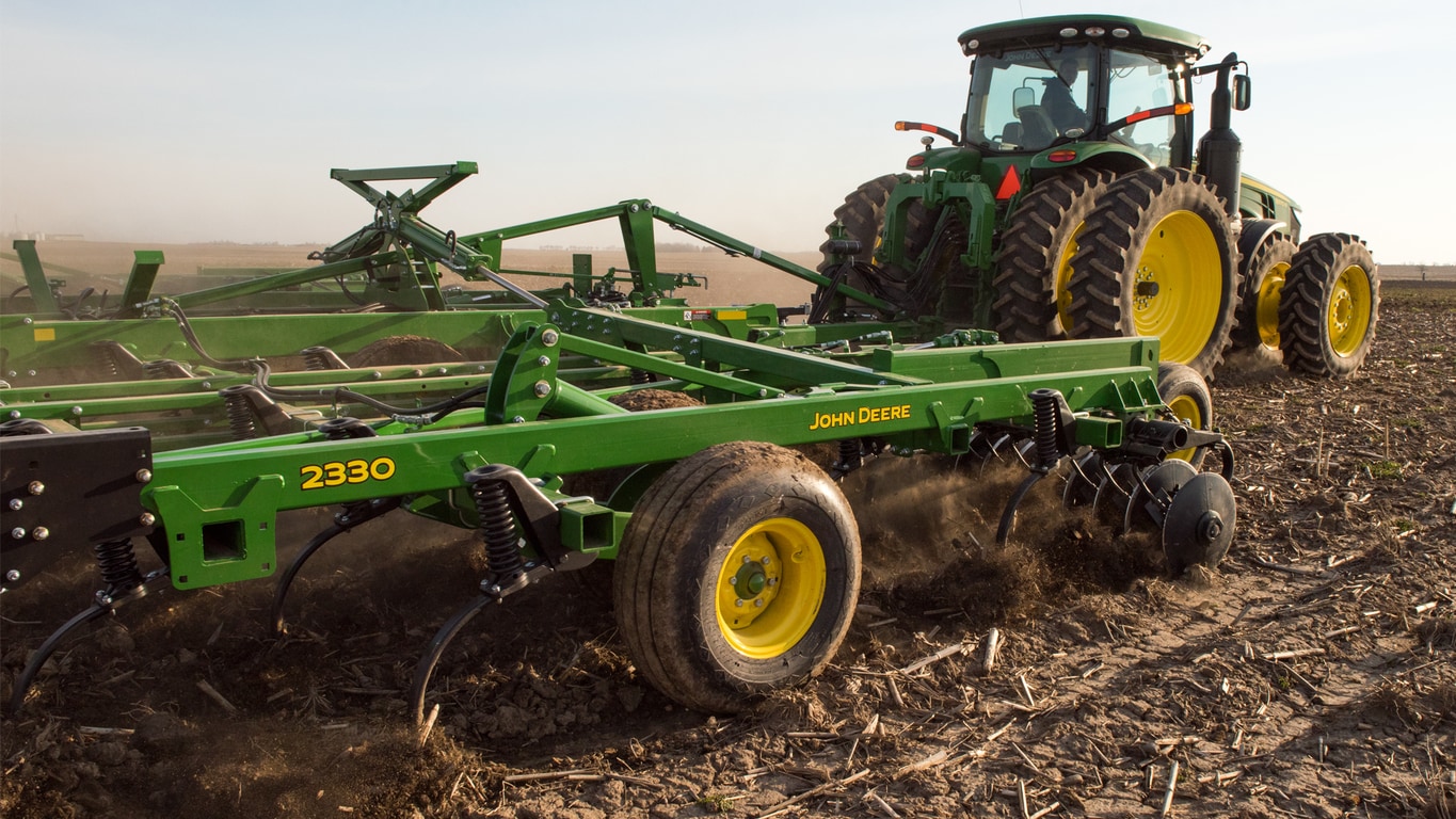 New John Deere 2330 Mulch Finisher at Tri County Equipment