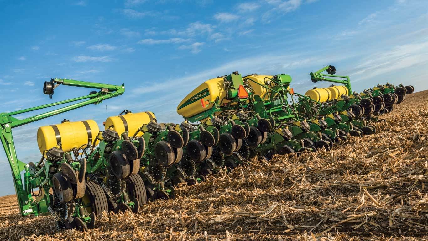 New John Deere 1795 16Row Split 31 or 32 Planter at Tri County Equipment