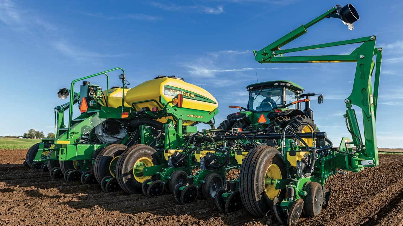 New John Deere 1775NT 12Row30 Drawn Planter at Tri County Equipment
