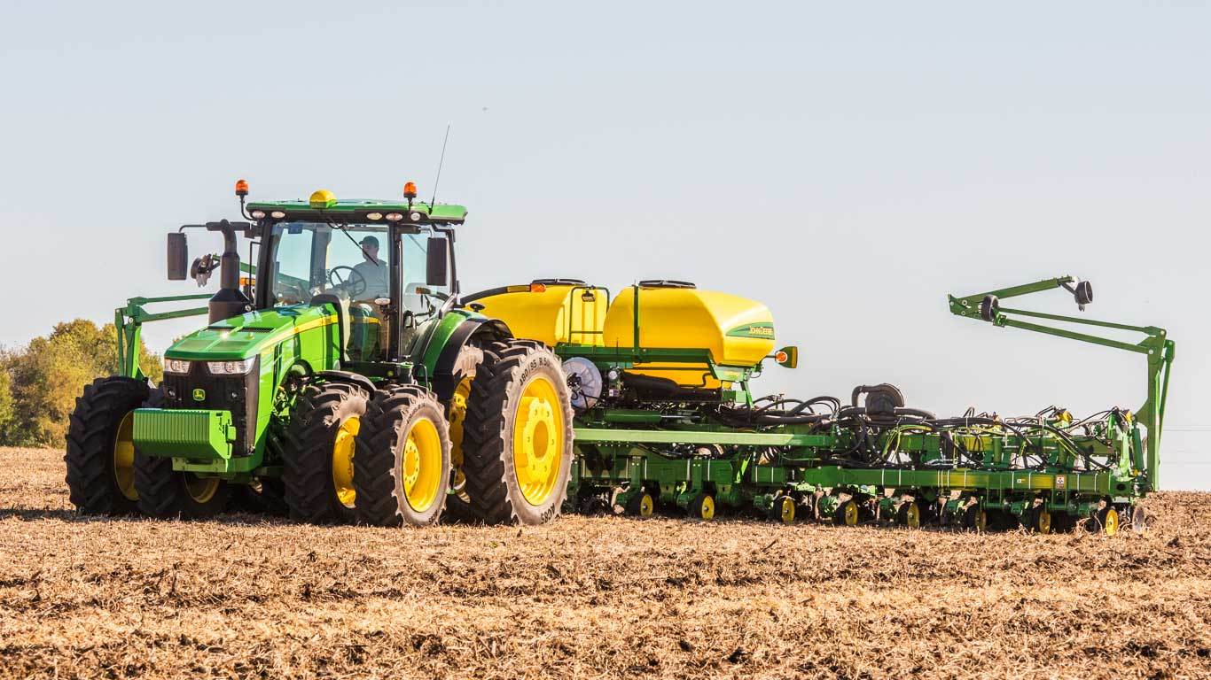 New John Deere 1795 12Row Split 23 or 24 Planter at Tri County Equipment