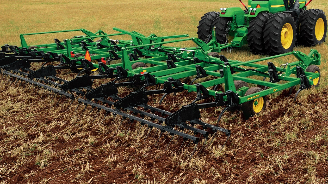 New John Deere 2410 Chisel Plow at Tri County Equipment