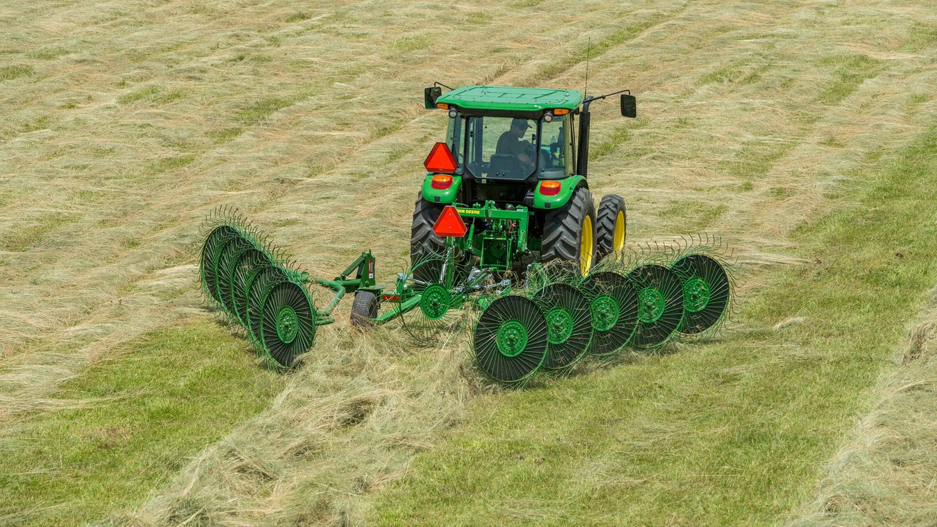 New John Deere WR00 Series Carted Wheel Rakes at Tri County Equipment